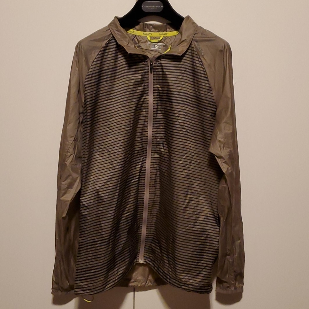 Brooks Running Windbreaker